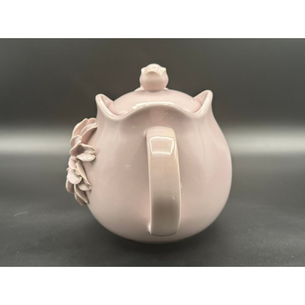 Lavender Ceramic Teapot 3D Floral Applique Scalloped Rim Vintage Pastel 6.5in - Picture 7 of 11